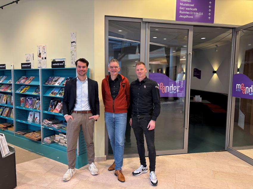 Foto van links naar rechts: Peter Raaijmakers, Jack van Uden (voorzitter van Meander) en Jelle Schellings (manager Meander)