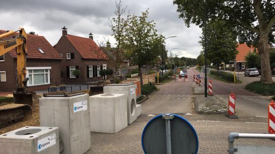 Voorbereidingen rioolwerkzaamheden Julianastraat Sint-Michielsgestel, klik voor een vergroting