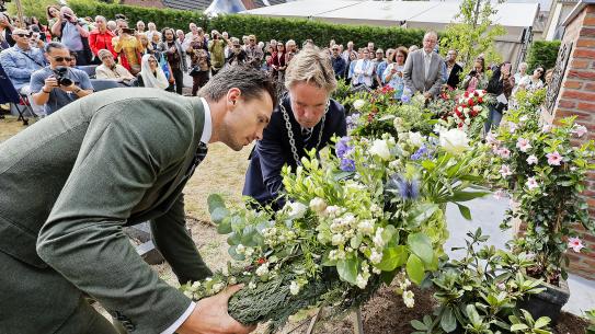 Klik voor een vergroting